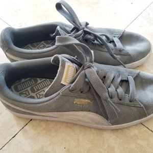 Puma Suede Sneakers